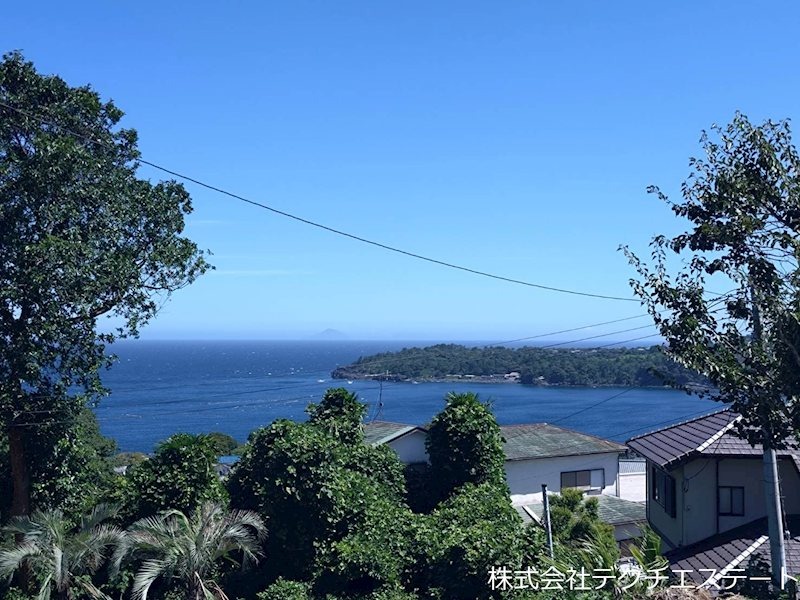 imgi_33_0000000002142182678090000000755_21