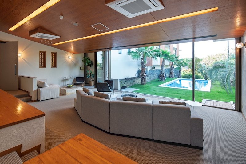 imgi_39_0000000002142182678090000000710_16