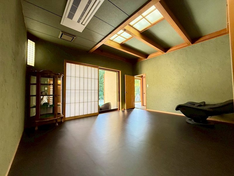 imgi_39_0000000002142182678090000000781_27