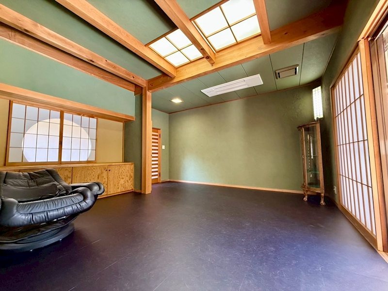 imgi_40_0000000002142182678090000000781_28