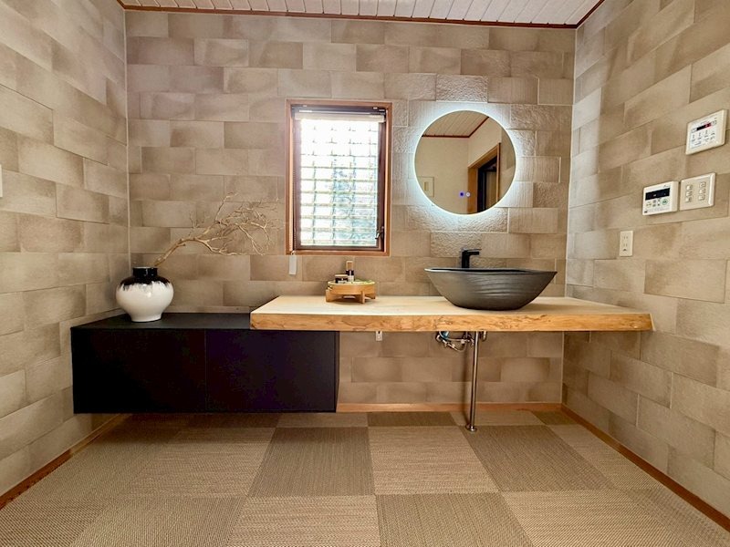 imgi_46_0000000002142182678090000000781_34