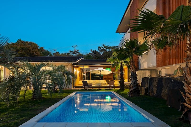 imgi_50_0000000002142182678090000000710_33