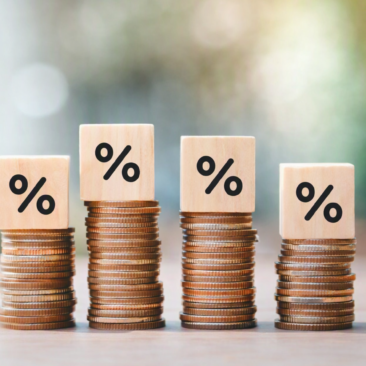 今の金利チャートを見ると、家は「買うべき？待つべき？」どっちなの？